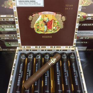 Xì Gà Romeo Y Julieta Reserve Titan