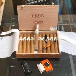 Xì Gà Oliva Connecticut Reserve